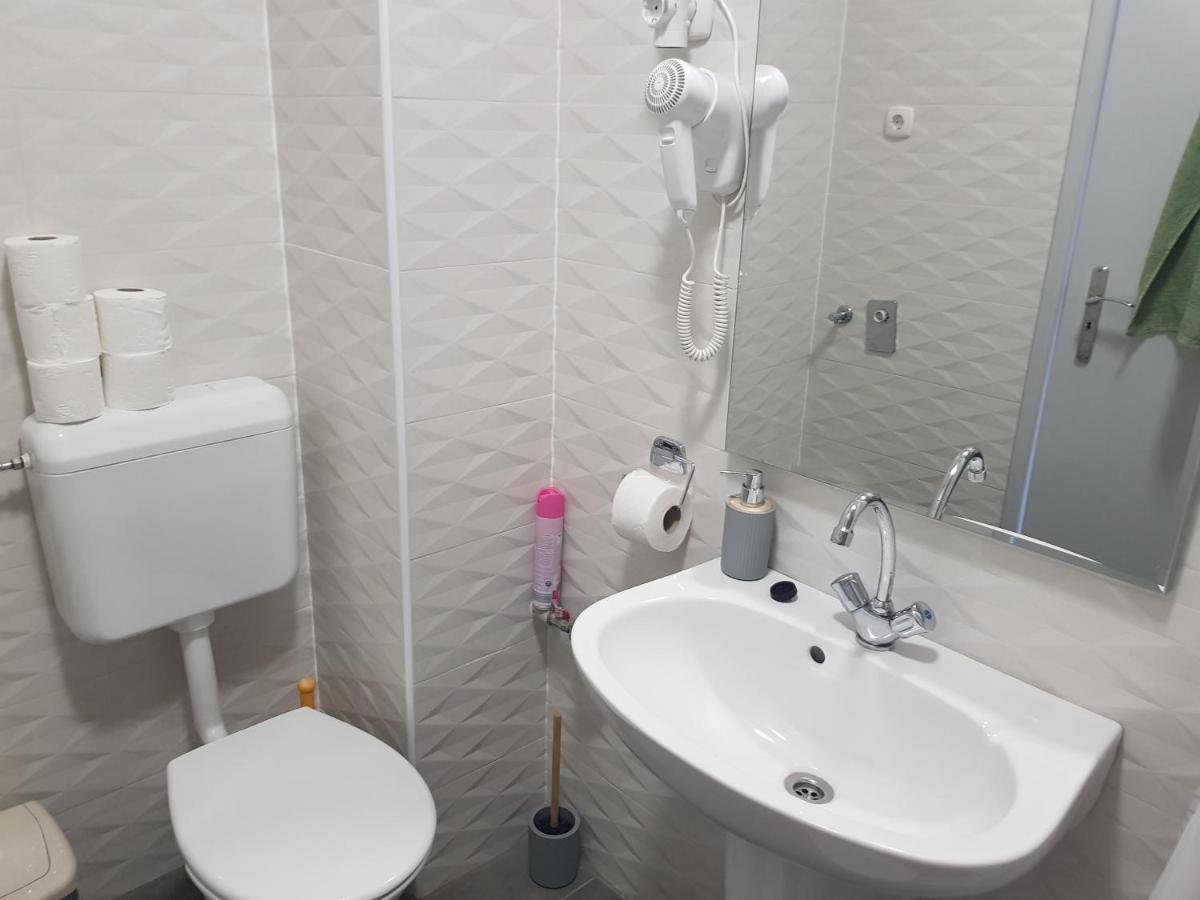 Hajdúszoboszló Zoli Apartmanok-Adri Koelcsey 32 מראה חיצוני תמונה